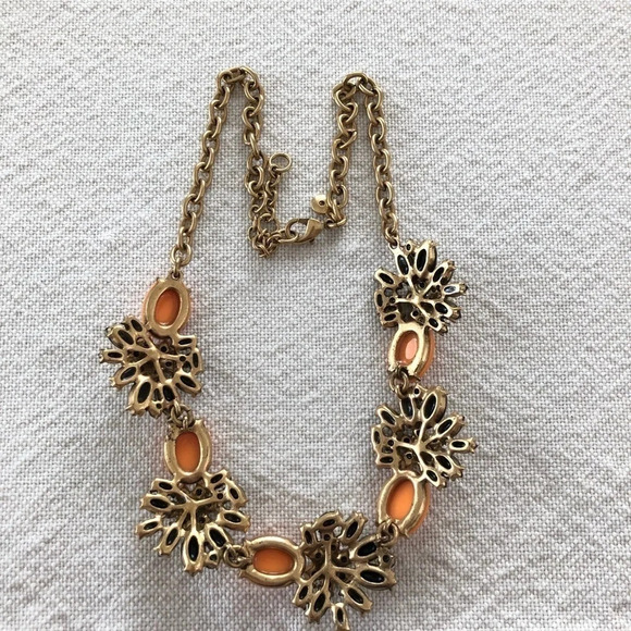 J Crew Brushed Gold Tone Orange Golden Brown Statement Necklace Fashion Jewelry - Picture 4 of 4